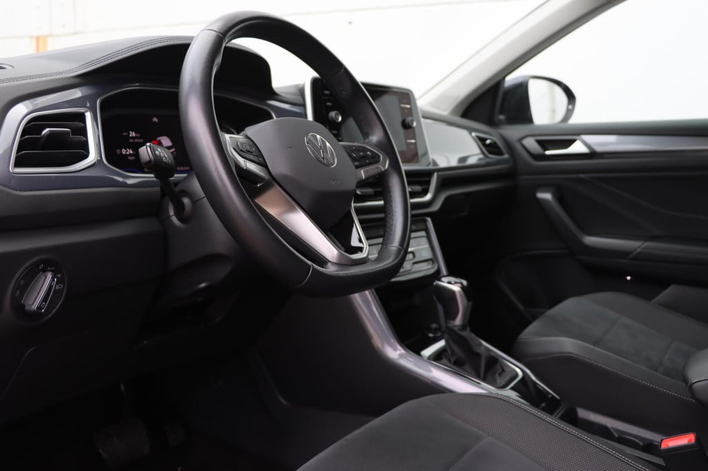 Volkswagen T-roc (gp) 1.5 tsi style 150pk dsg7