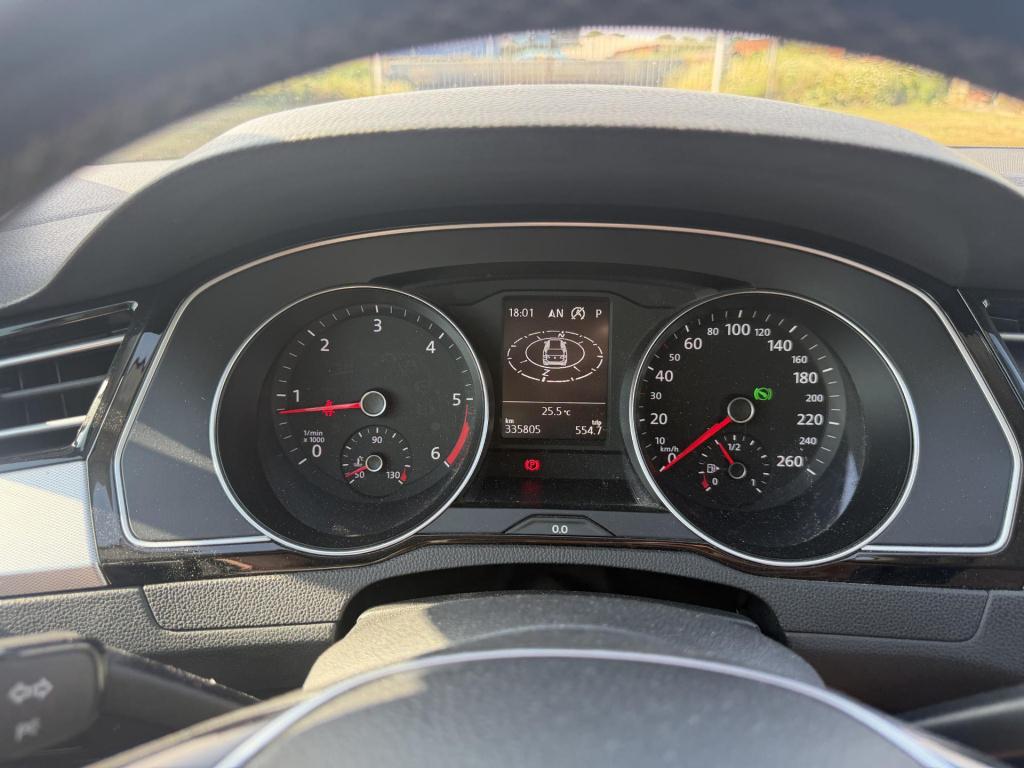 Volkswagen Passat variant 1.6 tdi comfortline automaat clima camera acc