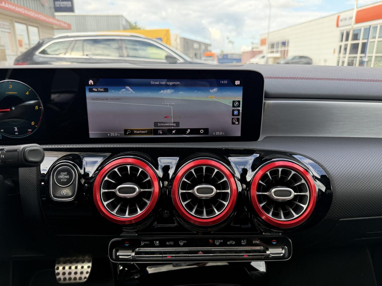 MercedesBenz CLA Shooting Brake AMG |Pano | Sfeer | Memory