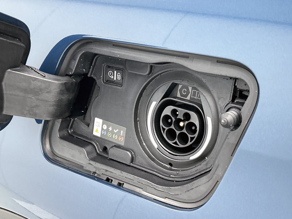 Peugeot 3008 plug-in hybrid 225pk gt