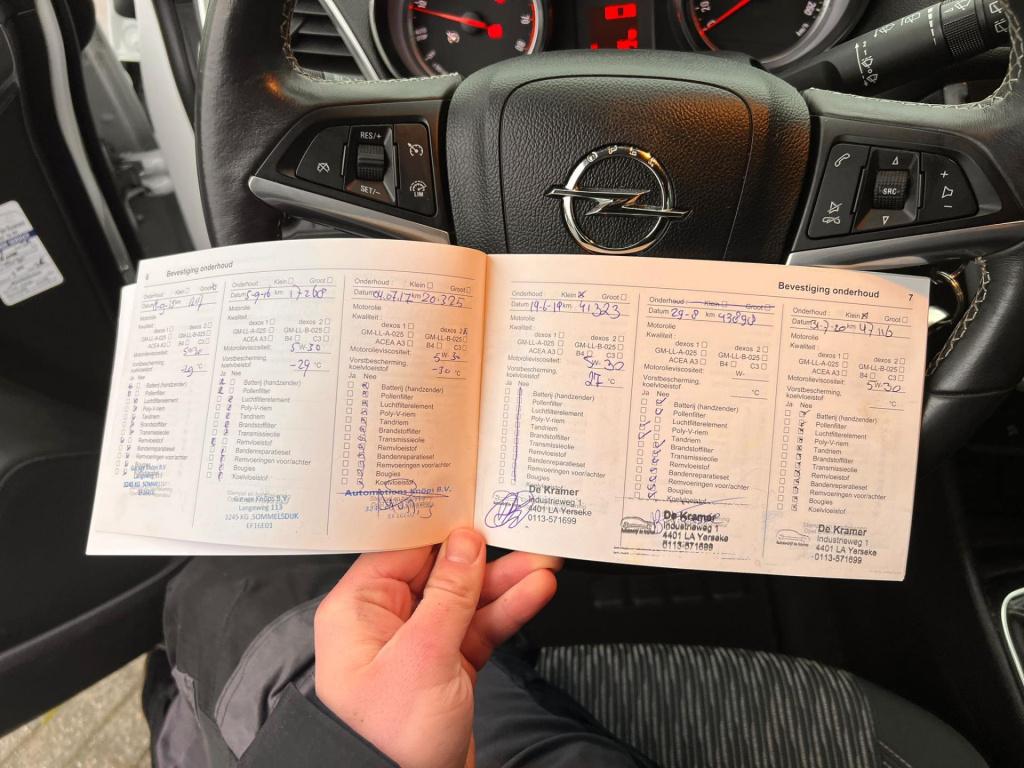 Opel Mokka 1.6 edition