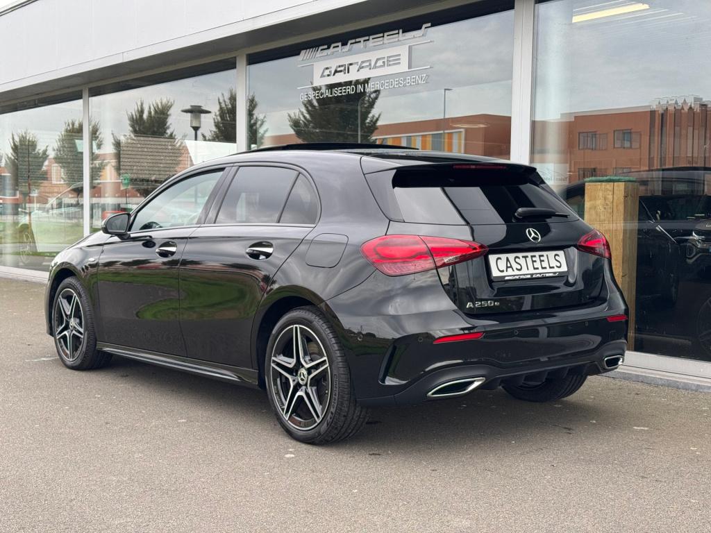 Mercedes-Benz A-Klasse 250 e amg advancedplus night-pakket automaat , panor
