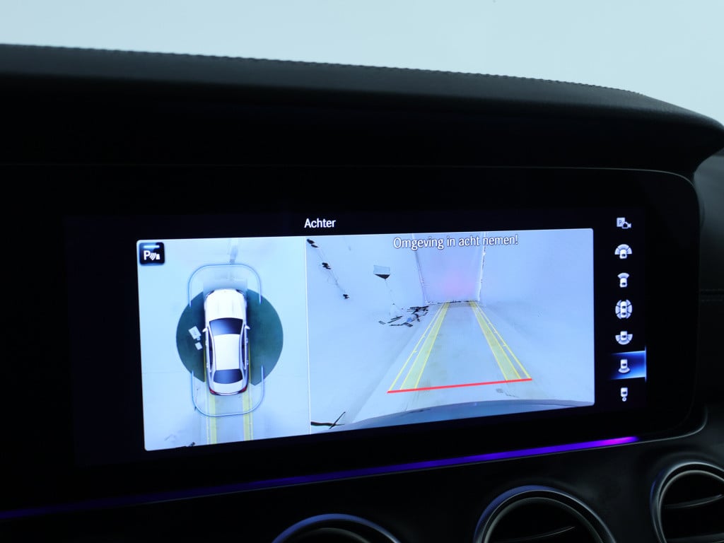 Mercedes-Benz E-Klasse 200 amg line | panoramadak | trekhaak | sfeerverlich