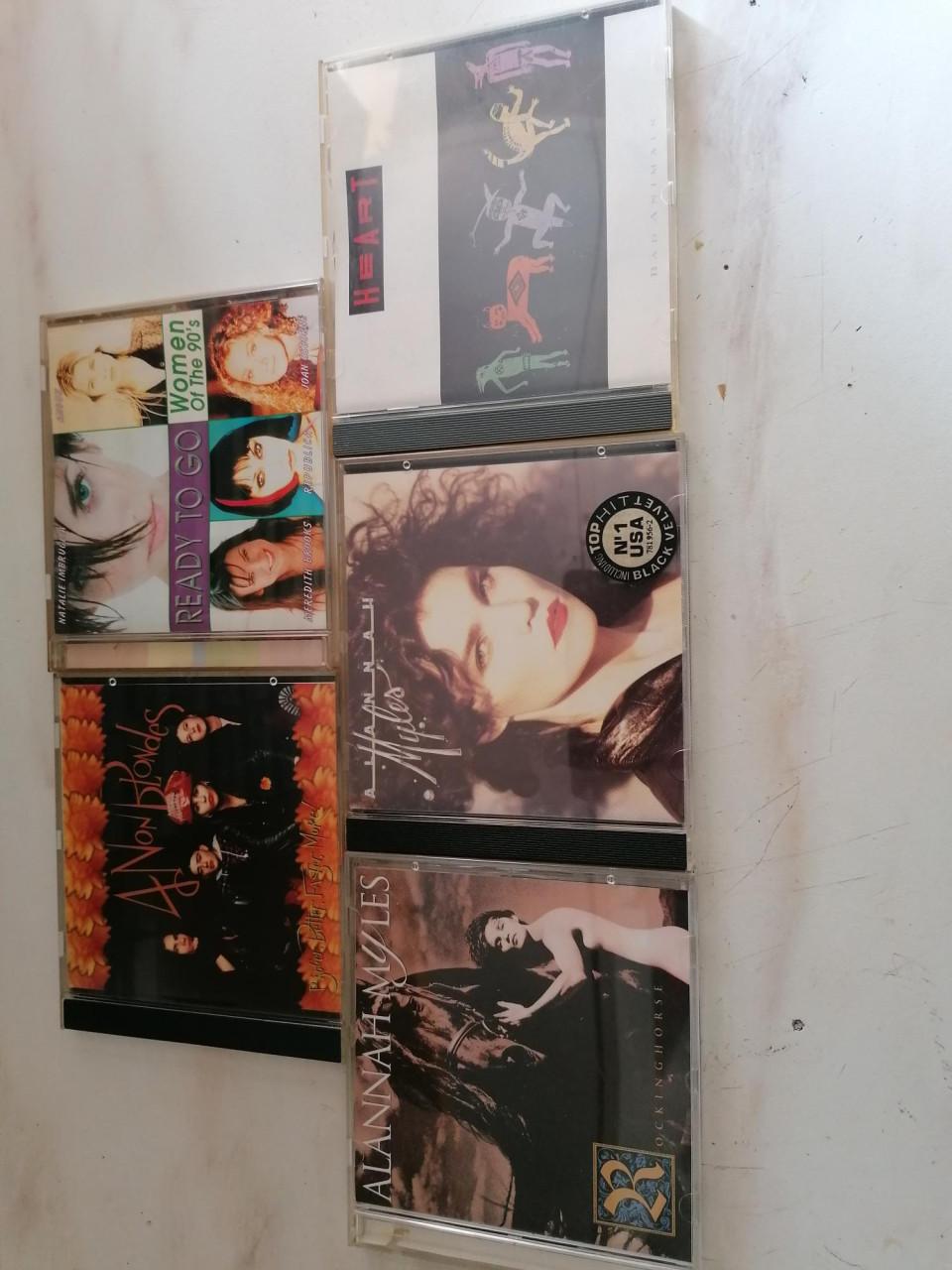 5  woman rock cd,s