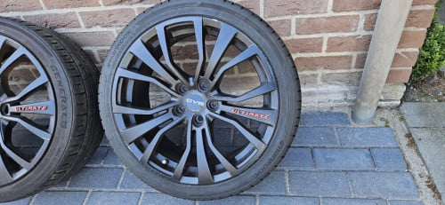 Lichtmetalen Velgen met Banden Audi A3  225-40-18, 5x112