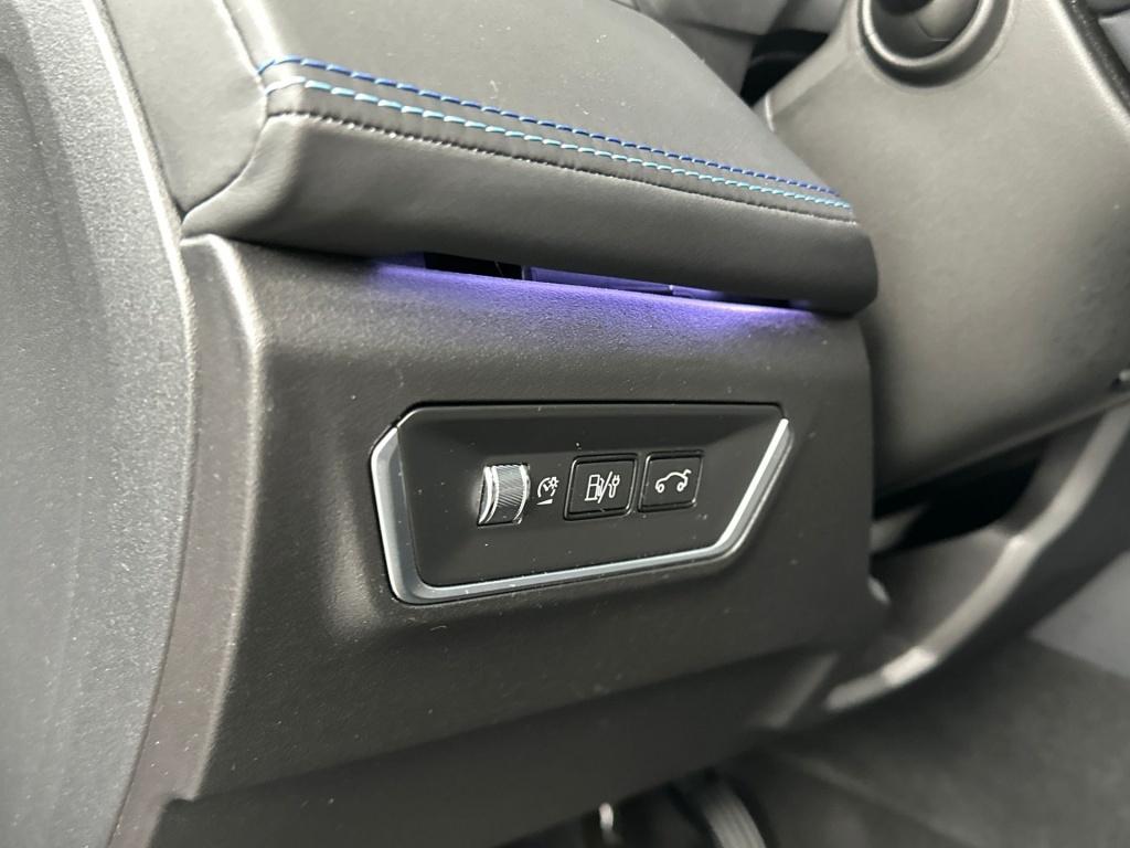 Lynk & Co 01 262pk plug-in hybride| pano| adap.cruise| 360camera| dab+| key
