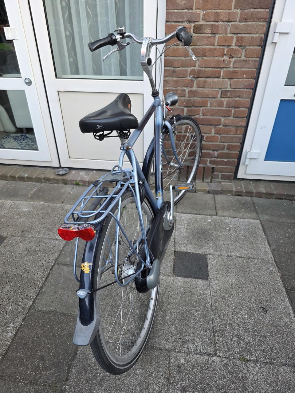 Heren fiets GAZELLE met 7 versnellingen-Fr.maat 57cm-Nieuw slot met 2 sl.