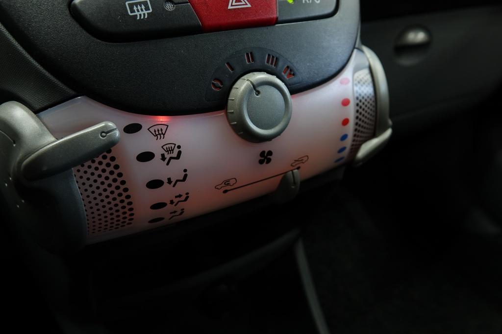 Peugeot 107 1.0-12v sublime | airco | aux |