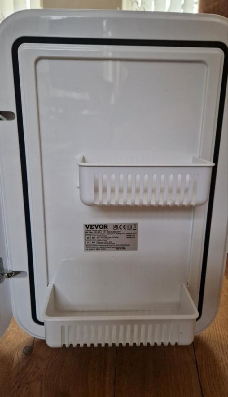Vevor mini koelkast, kan ook verwarmen / 220 en 12 V / 20 liter