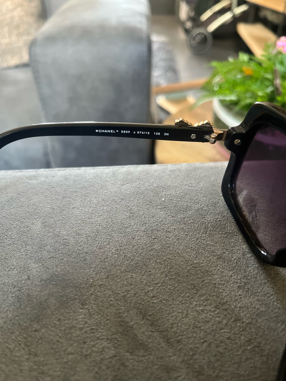 Te koop prachtige zonnebril Chanel