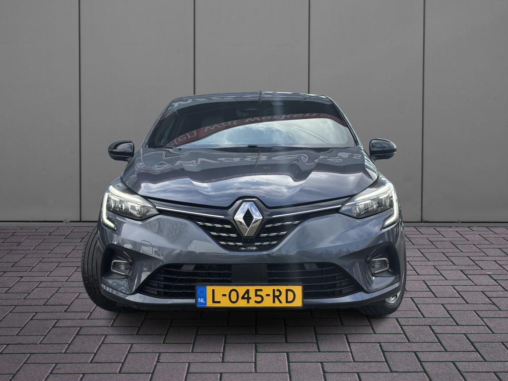 Renault Clio 1.6 e-tech hybrid 140 initiale paris | nl-auto | dealer ond. |