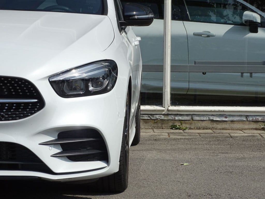 Mercedes-Benz B-Klasse 180 business solution amg business solution | wide s