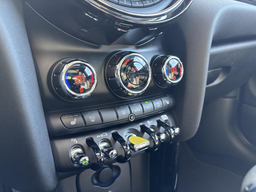 Mini Electric yours 33 kwh