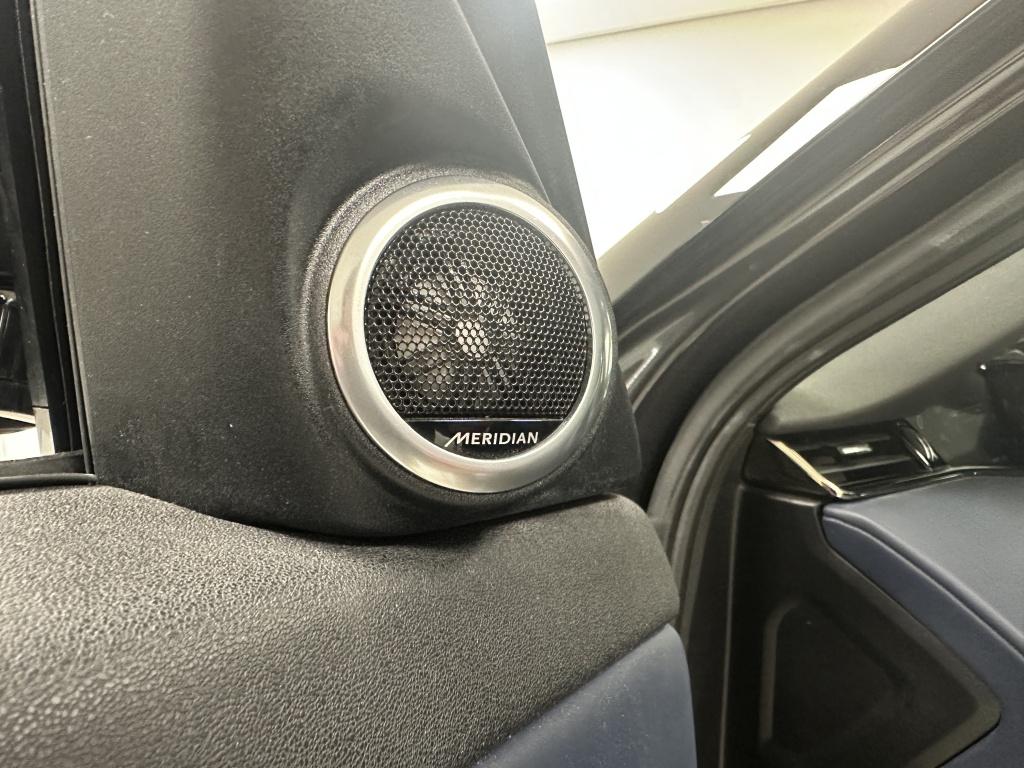 Land Rover Range Rover 1.5 p300e awd r-dynamic hse | meridian | panoramadak