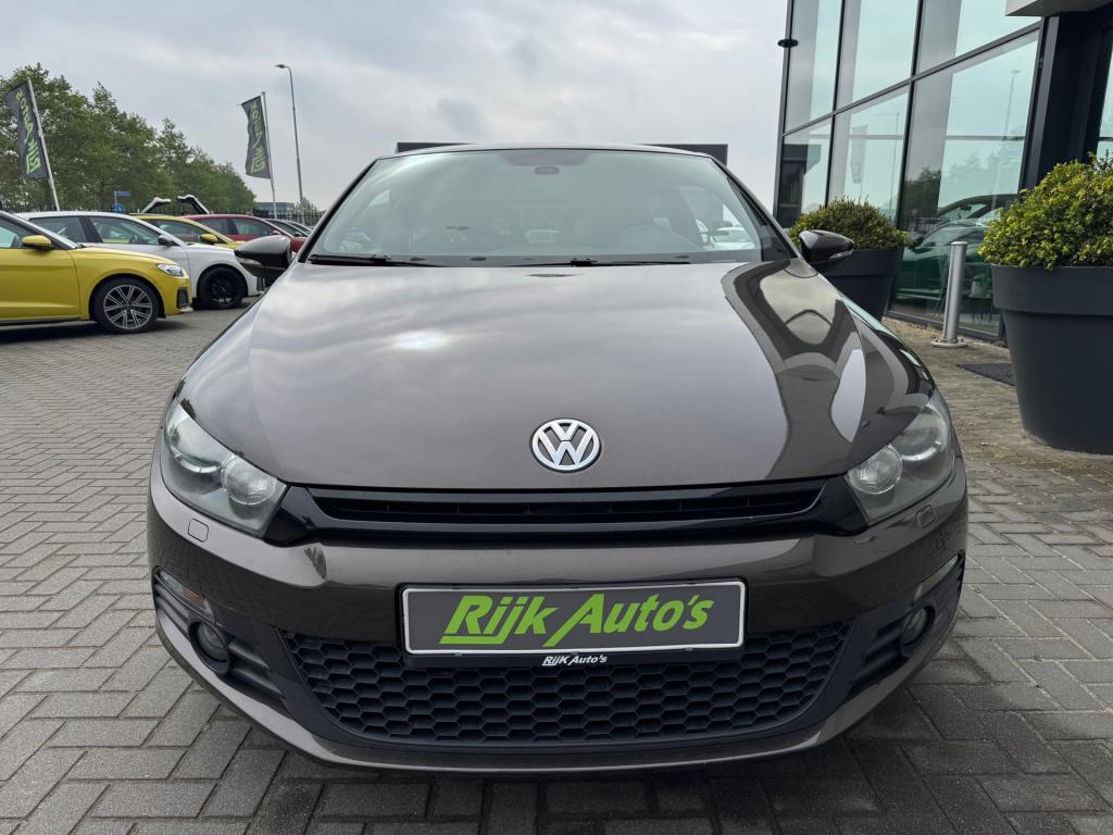Volkswagen Scirocco 1.4 tsi life * xenon * stoelverwarming * pdc * clima