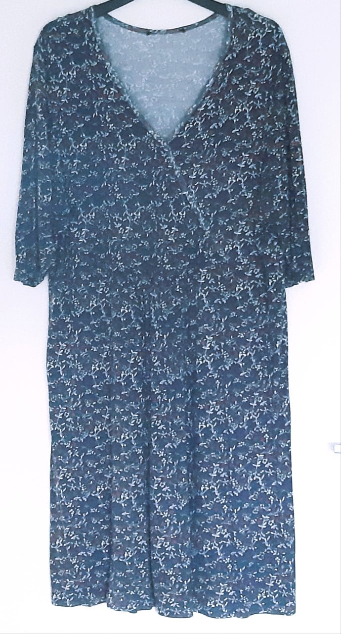 Jurk blauw gebloemd maat XXXL
