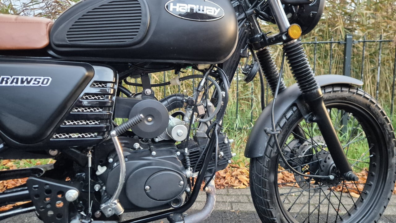 Hanway Raw 50 Shadow Line ( echt zo goed als nieuw 246 km)