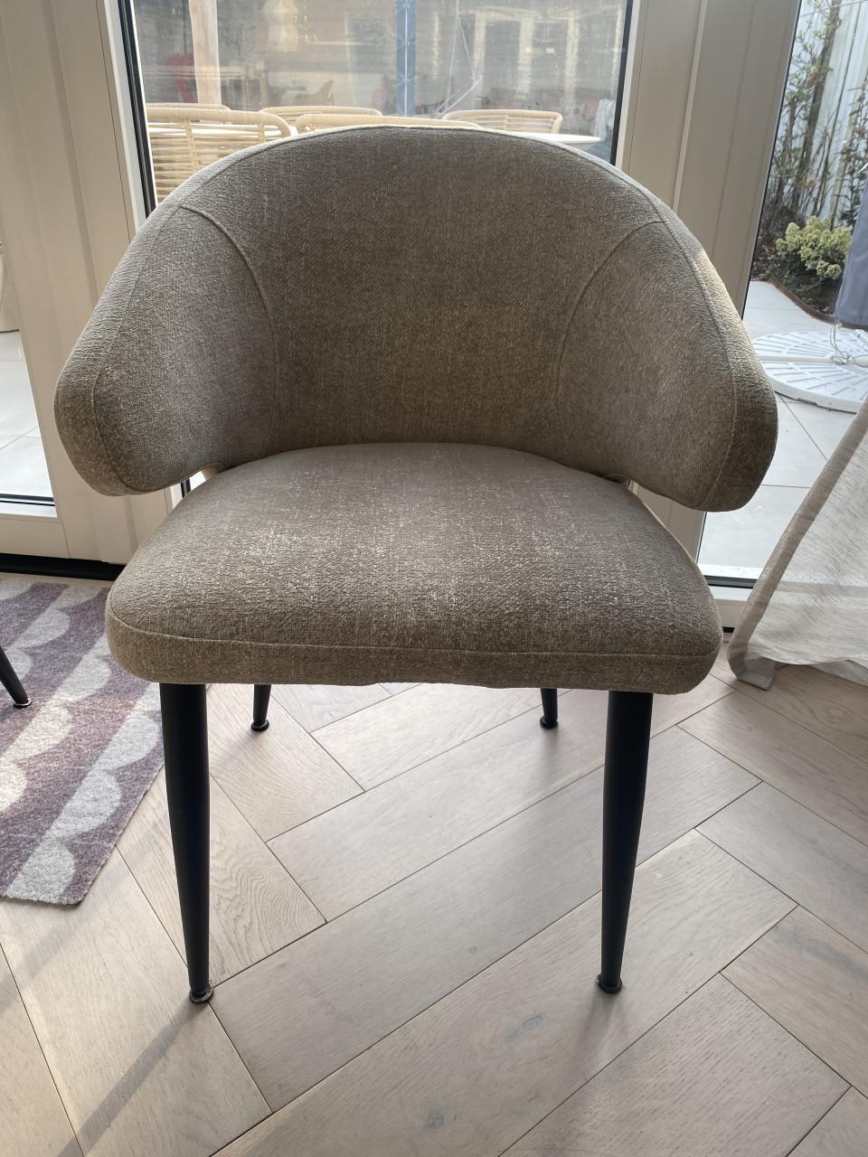 4x eetkamerstoel (karwei) te koop