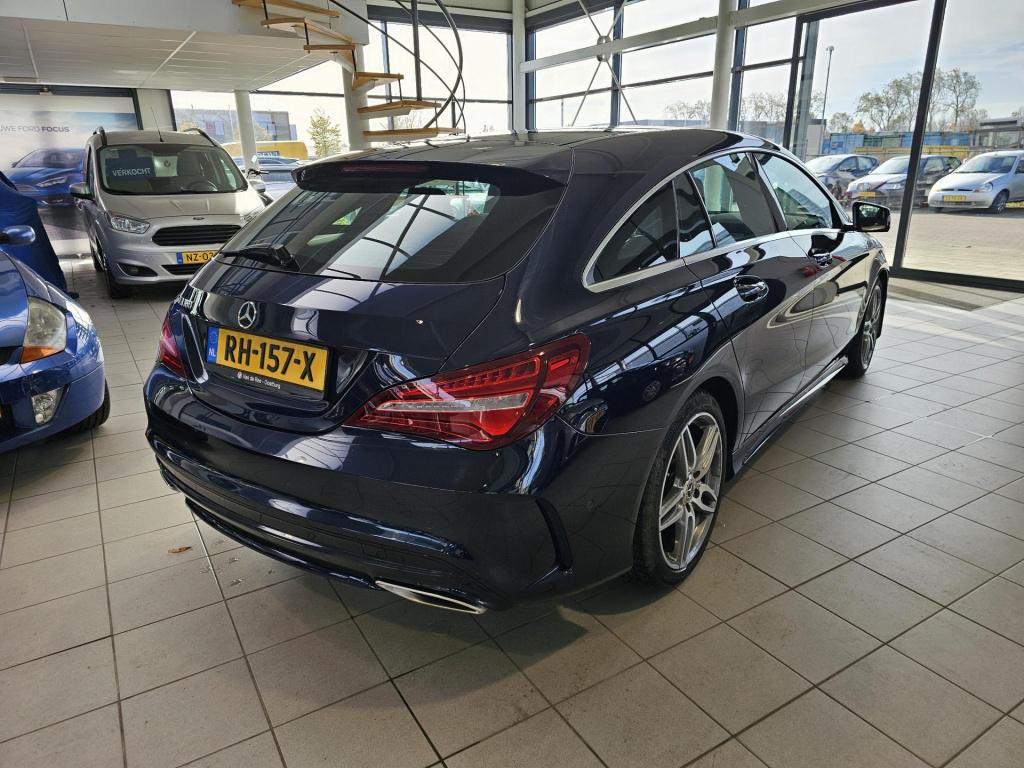 Mercedes-Benz Cla shooting brake 180 business solution amg