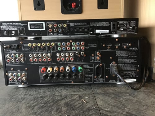 Marantz surround systeem