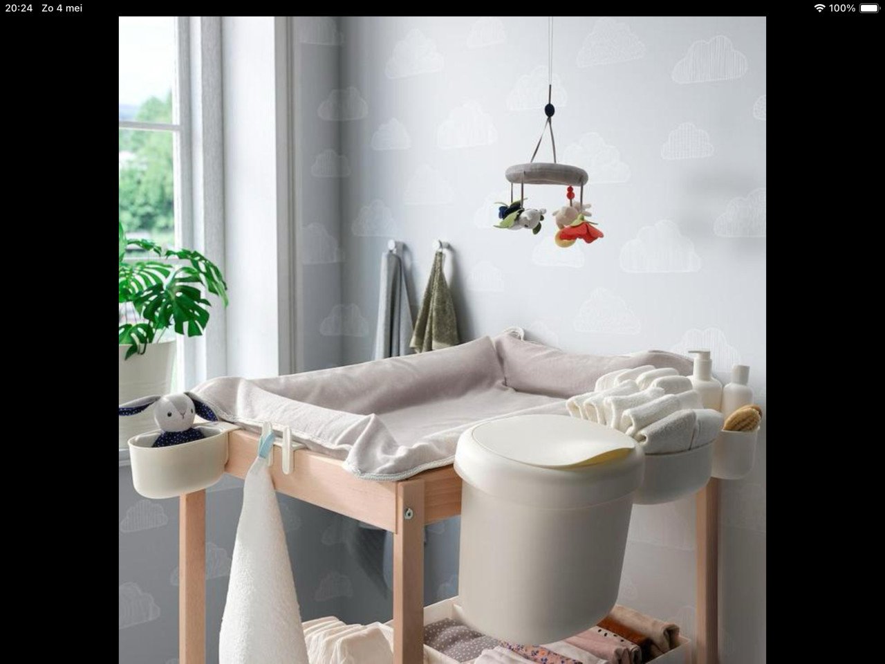 Commode Set: Opbergmandjes, Aankleedkussen, Afvalemmer etc.