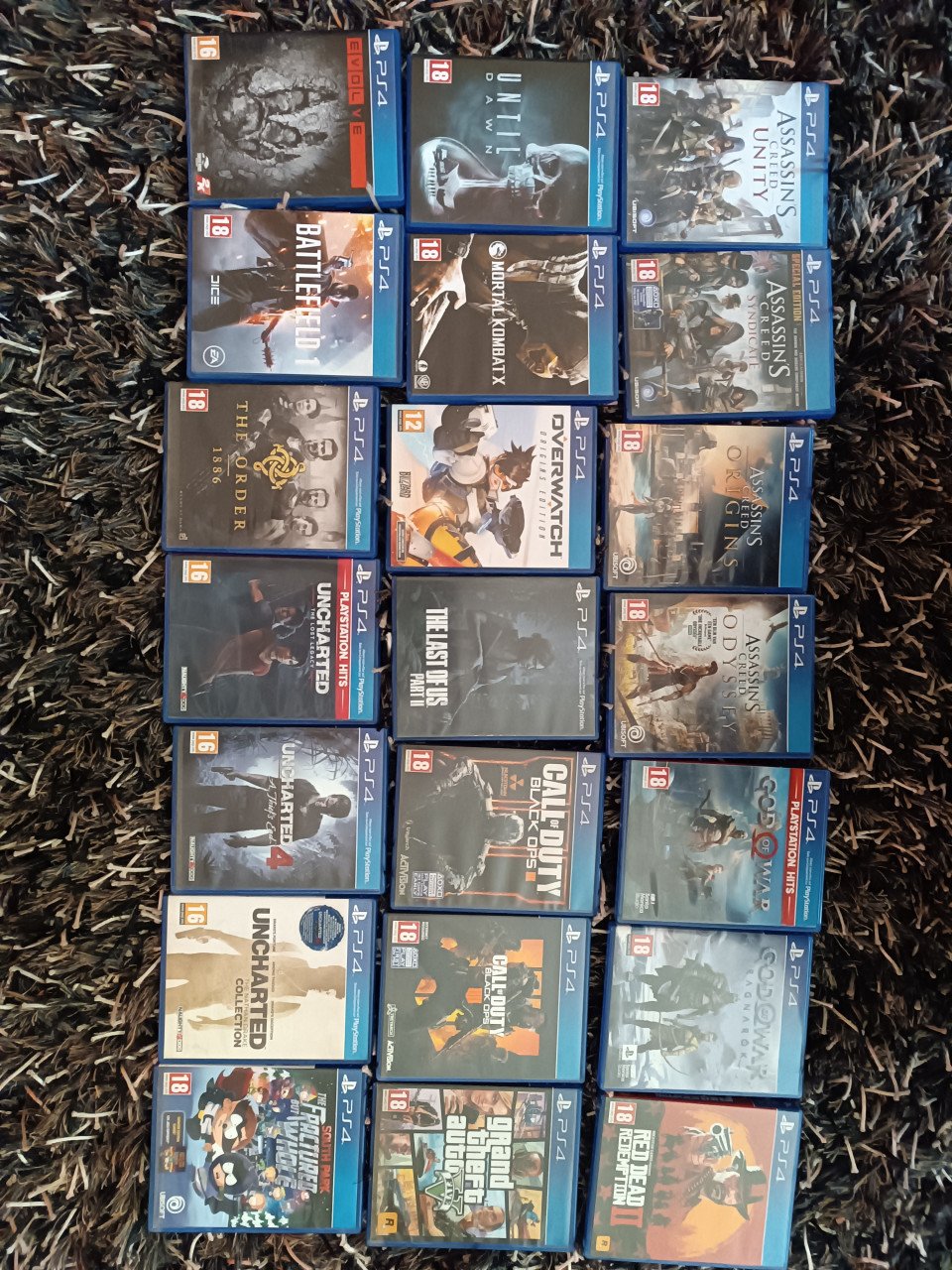 Playstation 4 1TB met 21 spellen en controller