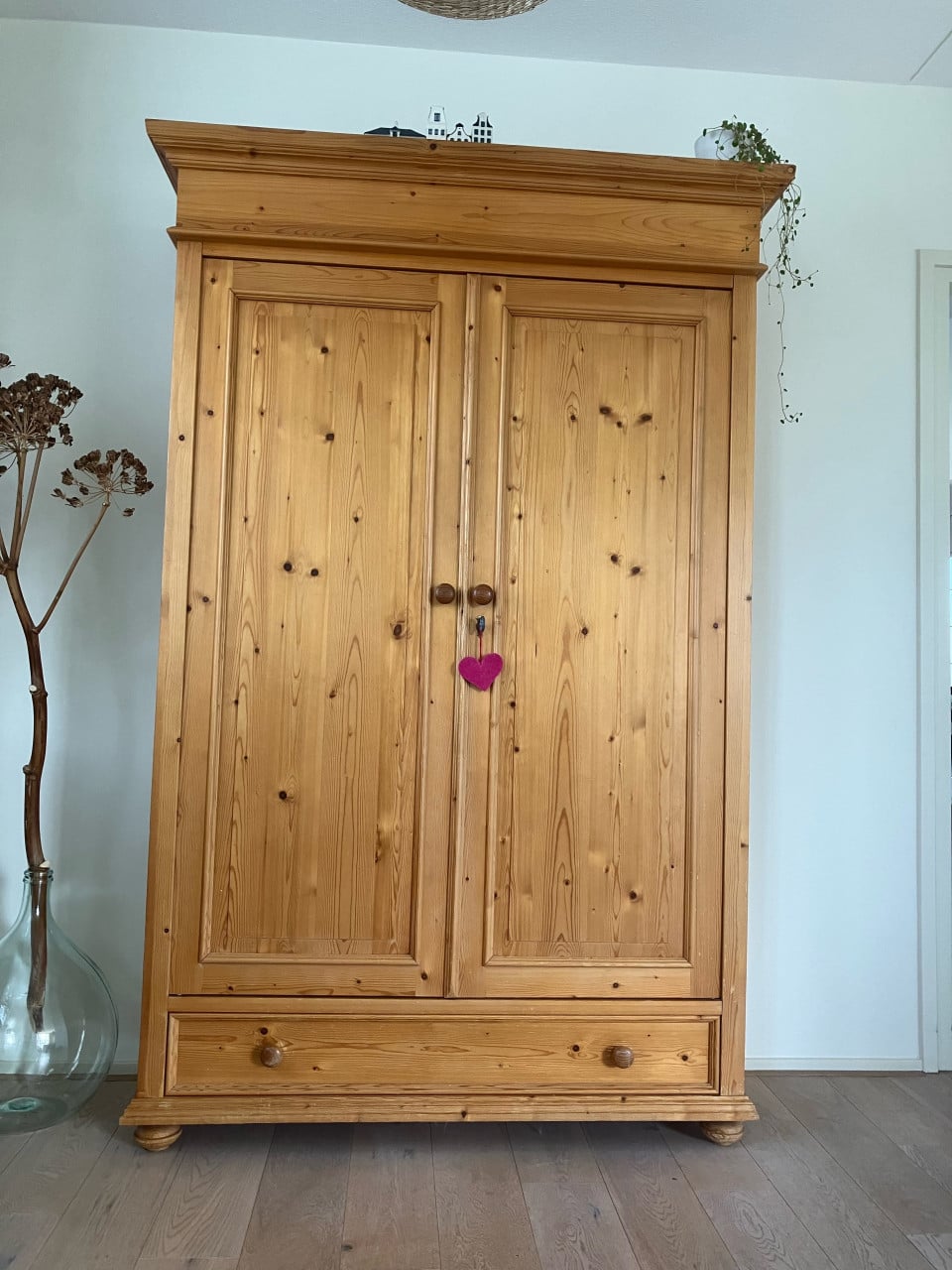 Massief grenen buffetkast