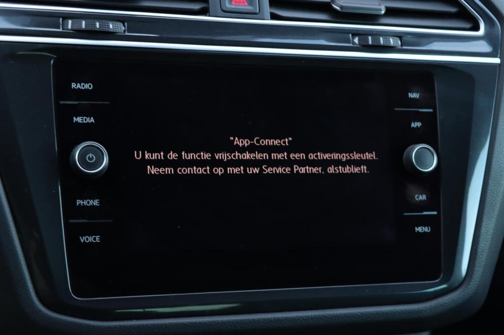 Volkswagen Tiguan 1.4 tsi comfortline executive