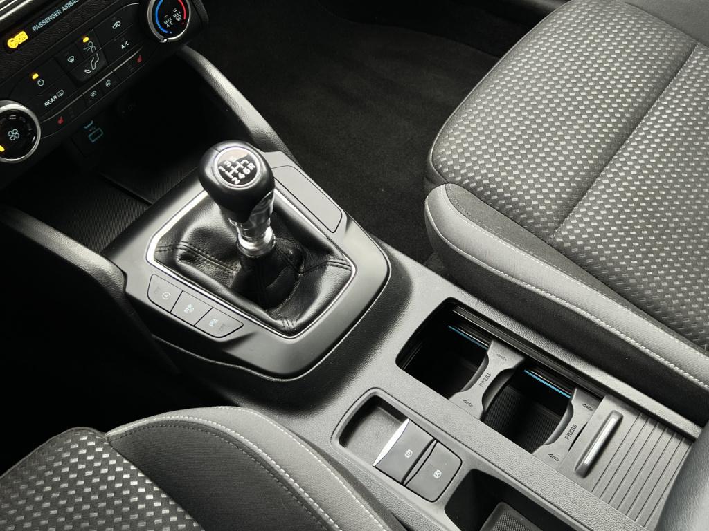 Ford Focus wagon 1.0 ecoboost connected stoel/stuur/voorruit verwarming goo