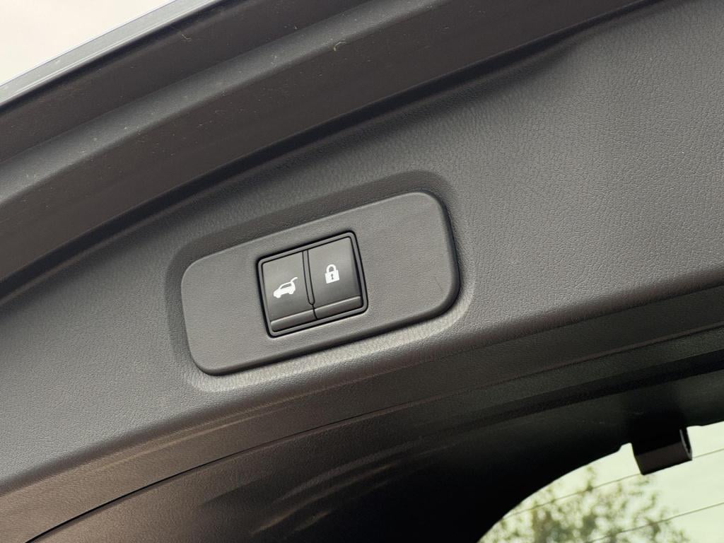 Nissan Qashqai 1.5 e-power tekna design + cold pack, nieuwstaat!