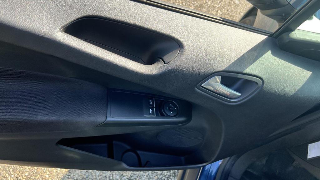 Ford Transit Courier 1.0 limited ecoboost s&s benzine