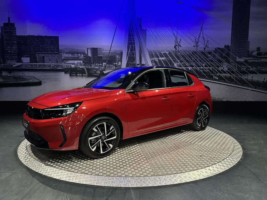 Opel Corsa 1.2 turbo gs*keyless*carplay*camera*led*