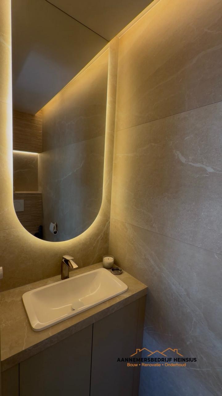 Aannemersbedrijf | Uit-en aanbouw, Badkamer renovatie, stuc- schilderwerk,