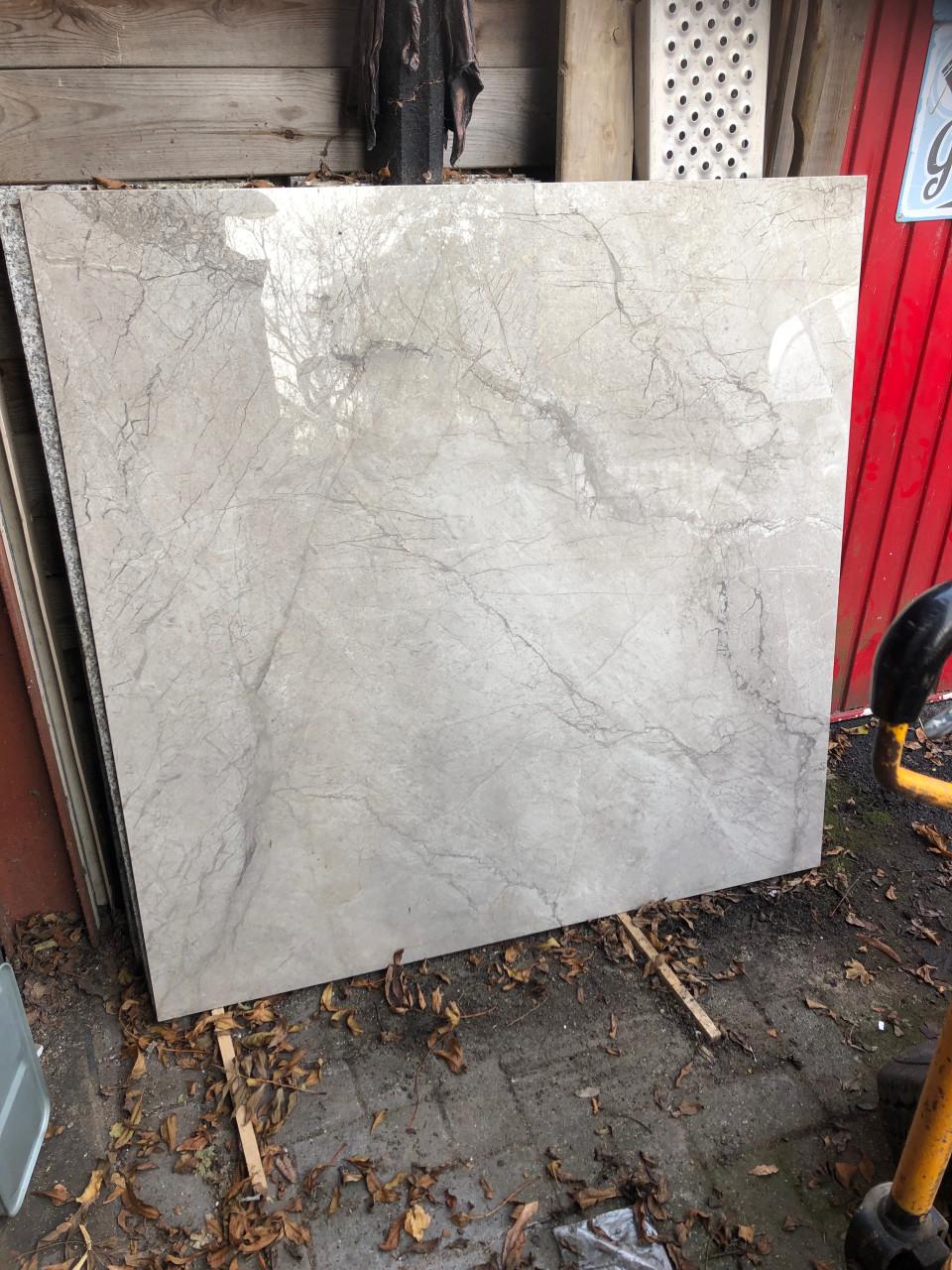 Mooie grote wandtegels