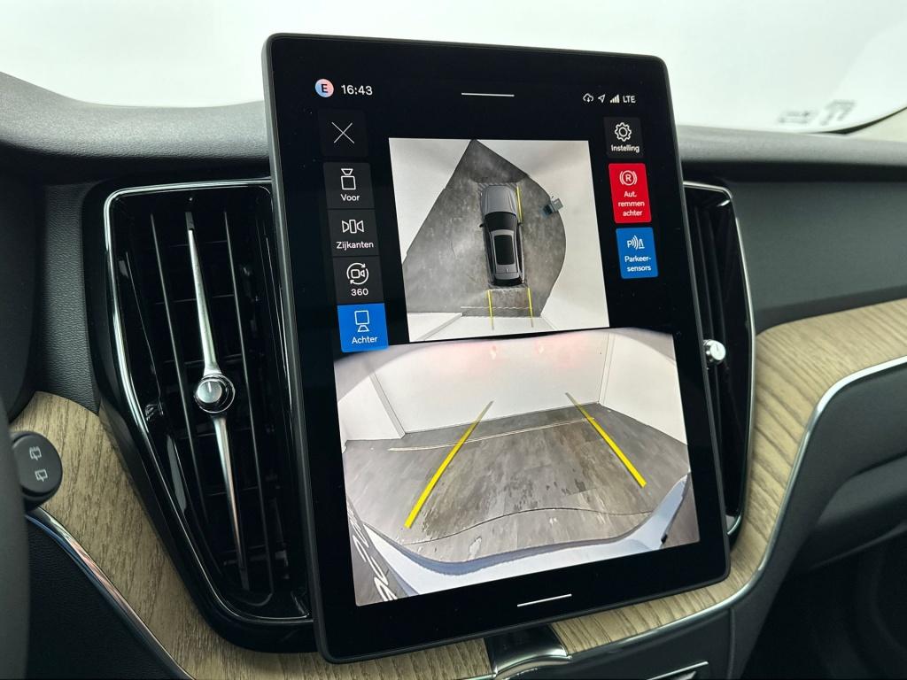 Volvo XC60 t6 398pk recharge ultra dark| adap.cruise| 360camera| pano