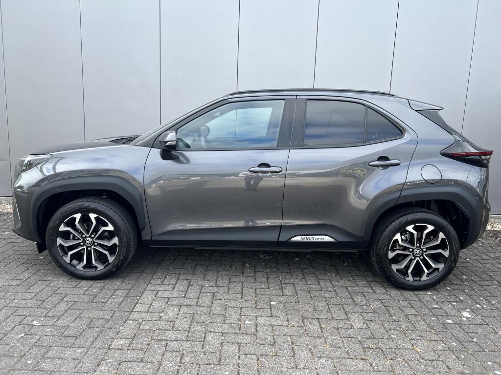 Toyota Yaris Cross 1.5 hybr 115 dynamic | parkeersensoren | stoel+ stuur ve