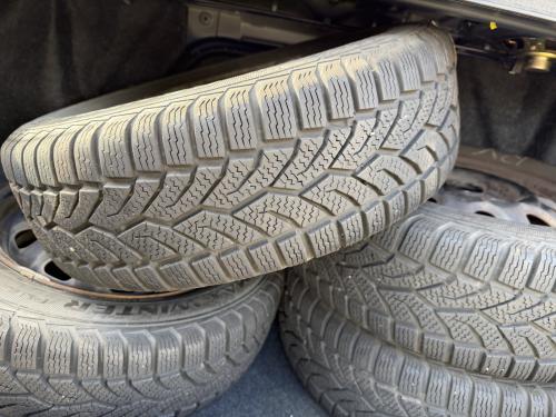 Te koop 4 x Winterbanden/velgen voor 4 gats naaf (suzuki)