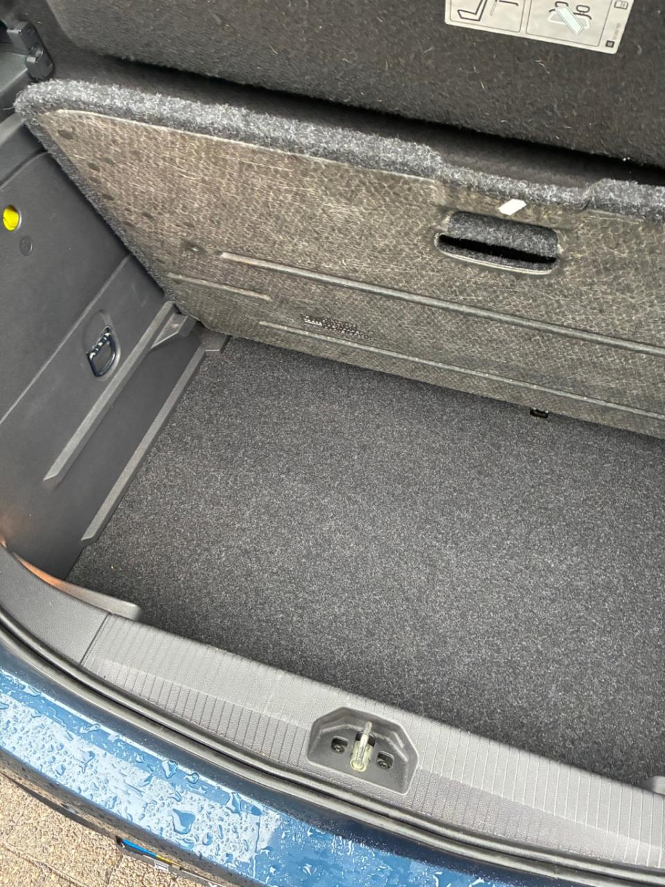 Opel Corsa 1.4-16v cosmo