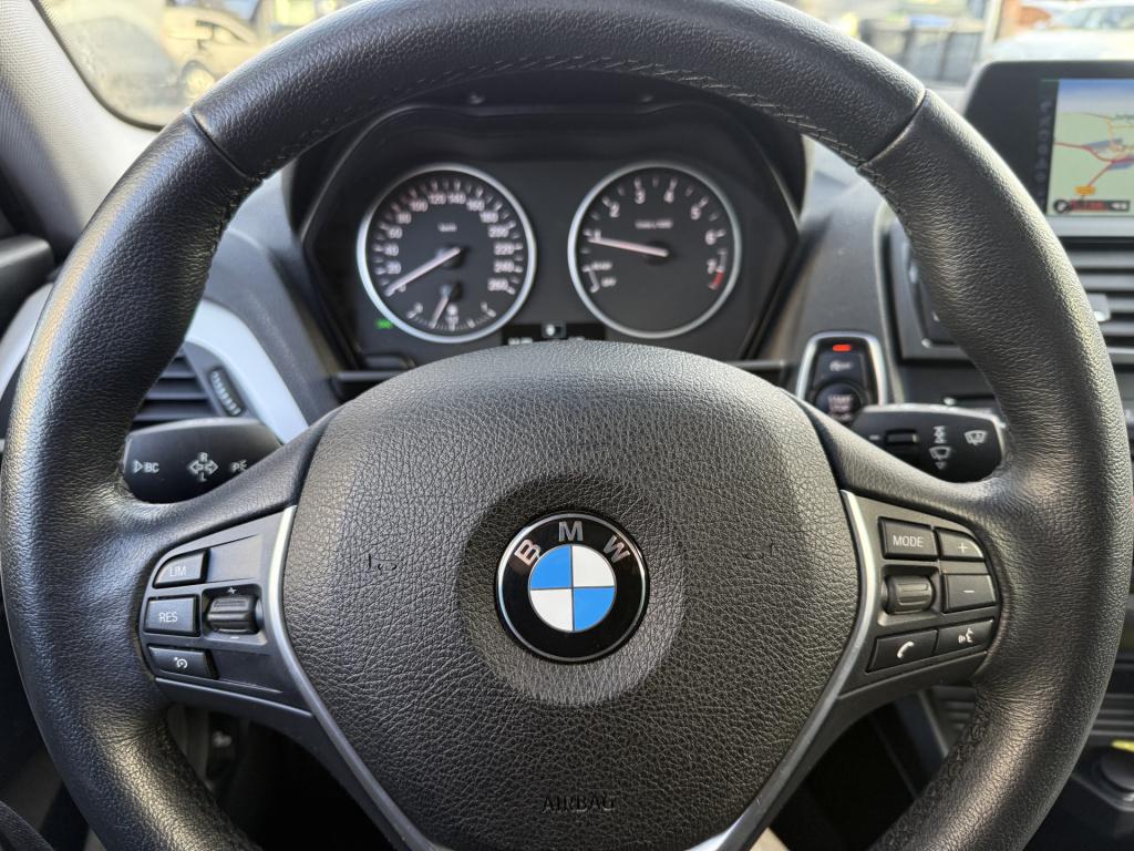 BMW 1 Serie 116i 136pk executive 5-drs