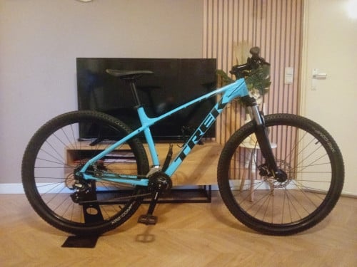TREK MARLIN 5 MTB 29er / L