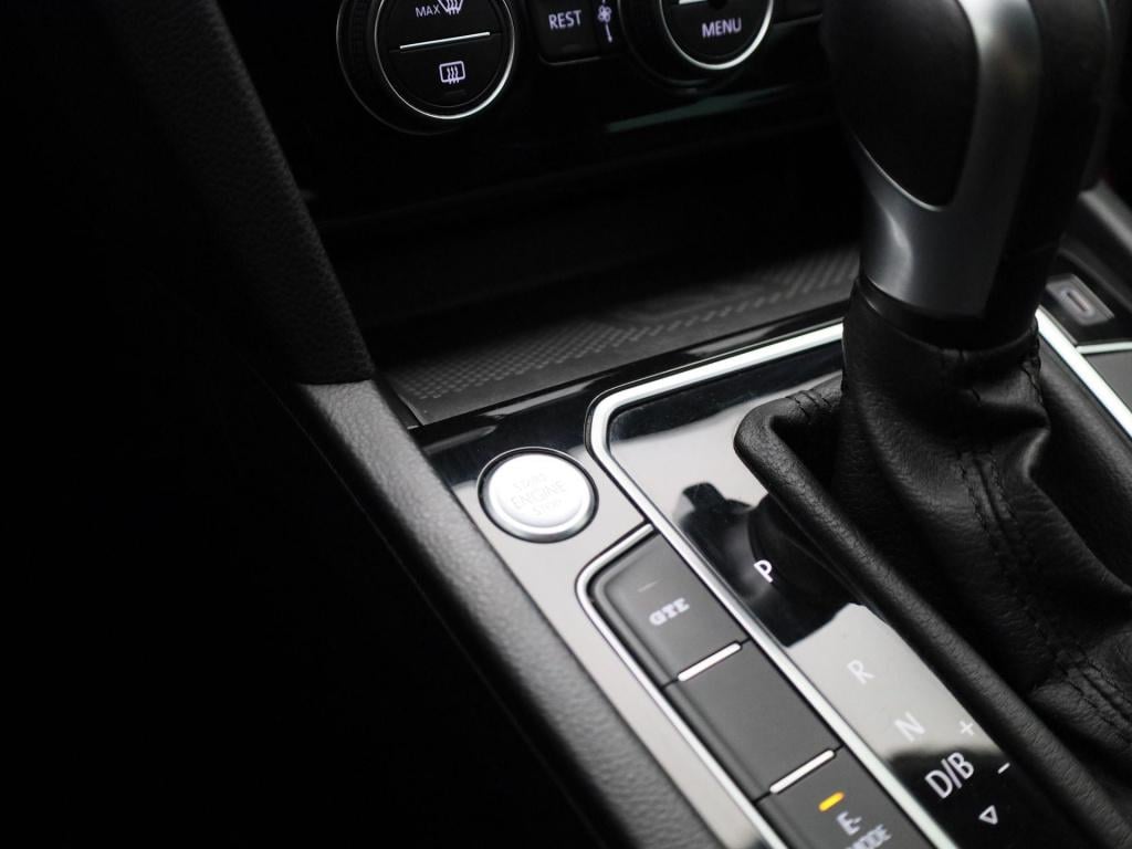 Volkswagen Passat variant 1.4 tsi phev gte business | automaat | navigatie