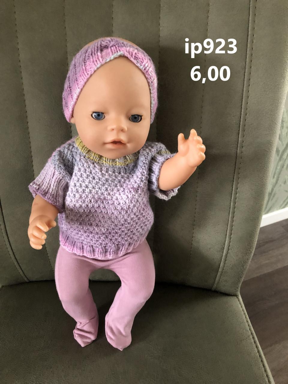 Poppenkleertjes baby born. Set . Opbrengst KiKa.