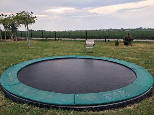 Akrobat Trampoline Orbit Inground 430 cm Groen