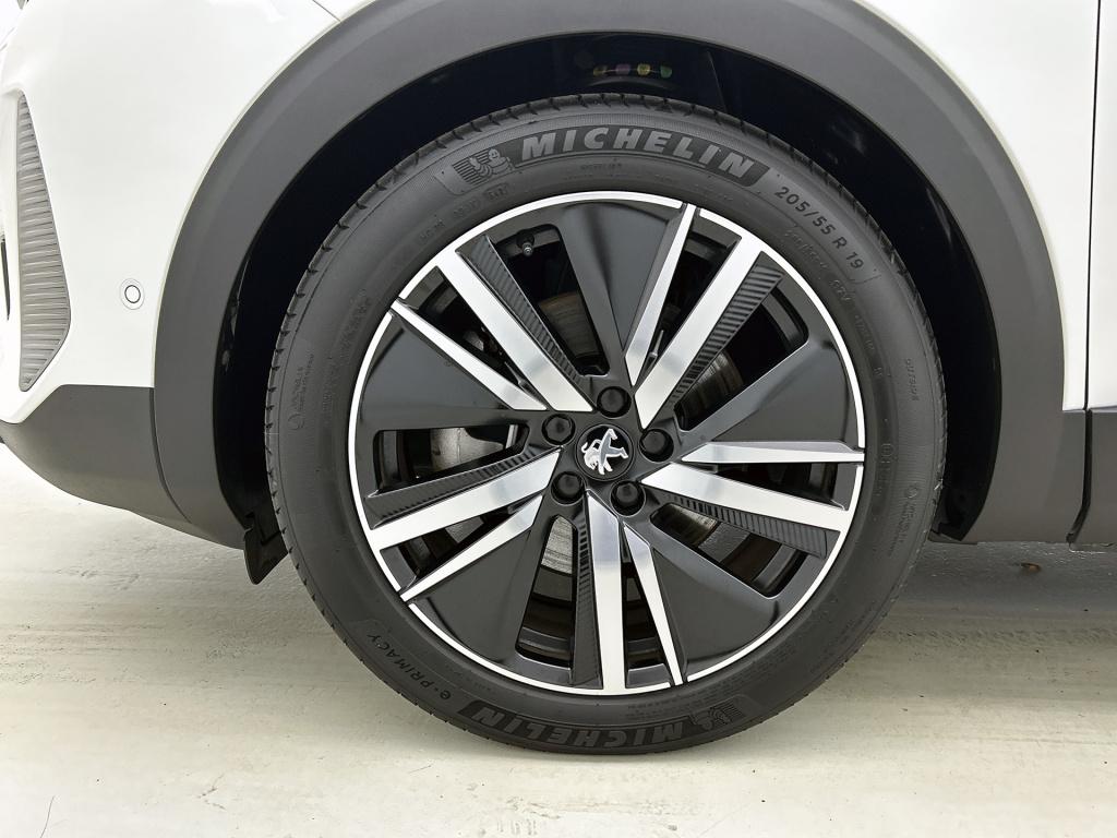 Peugeot 3008 hybrid 225 pk automaat gt | rijklaar | adaptive cruise | focal