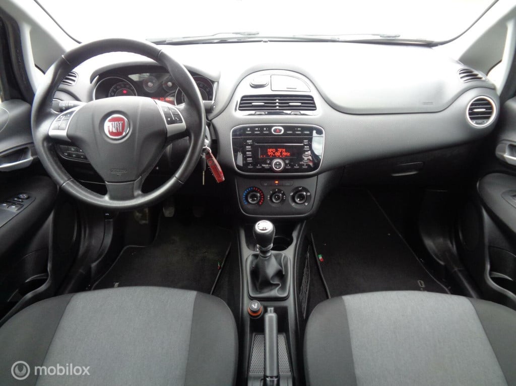 Fiat Punto evo 0.9 twinair turbo street/airco/cruise/5 deurs/pdc