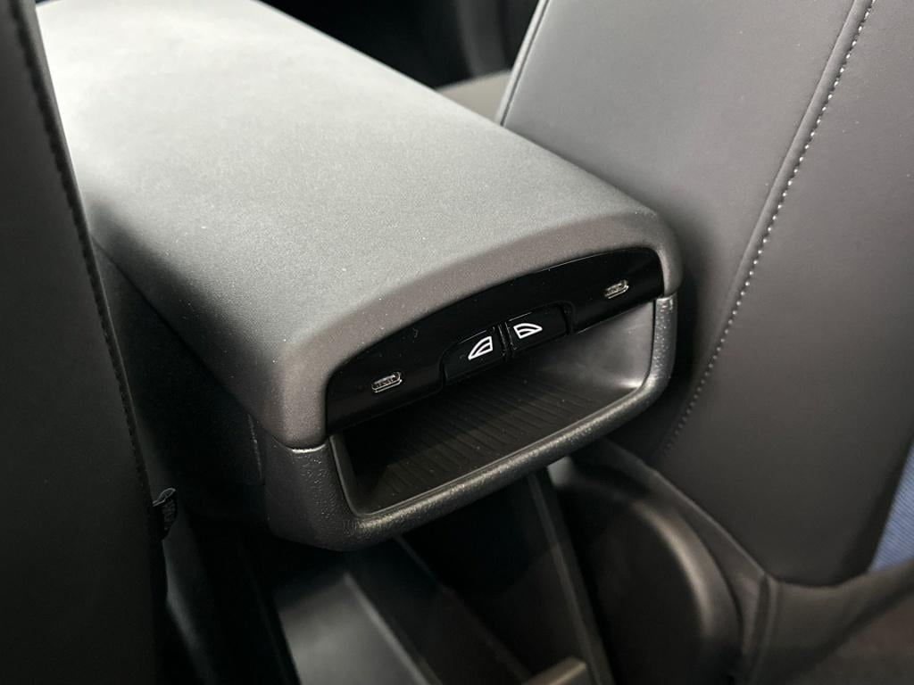 Volvo Ex30 extended range ultra