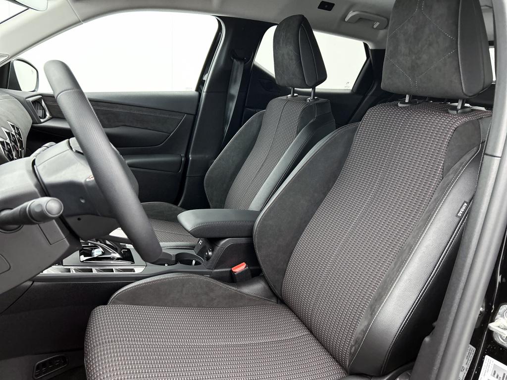 Ds Ds 3 e-tense performance line 54 kwh | camera | head-up display | stoelv