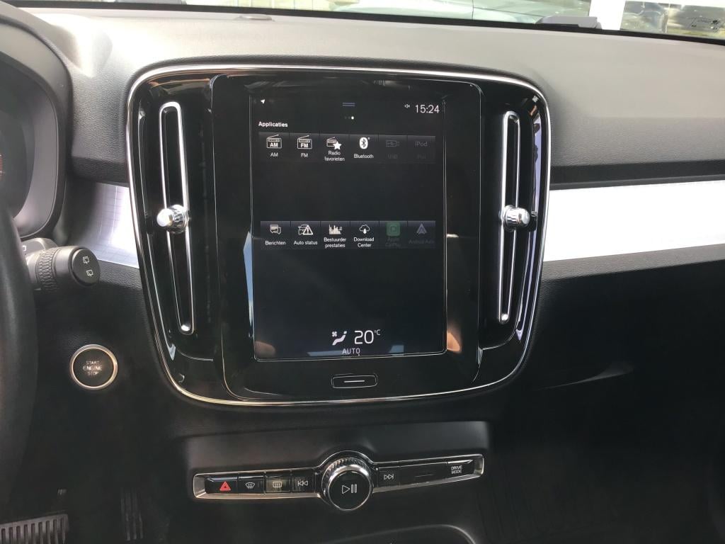 Volvo XC40 t4 190pk momentum pro| trekhaak| climate| navi| elek.achterklep