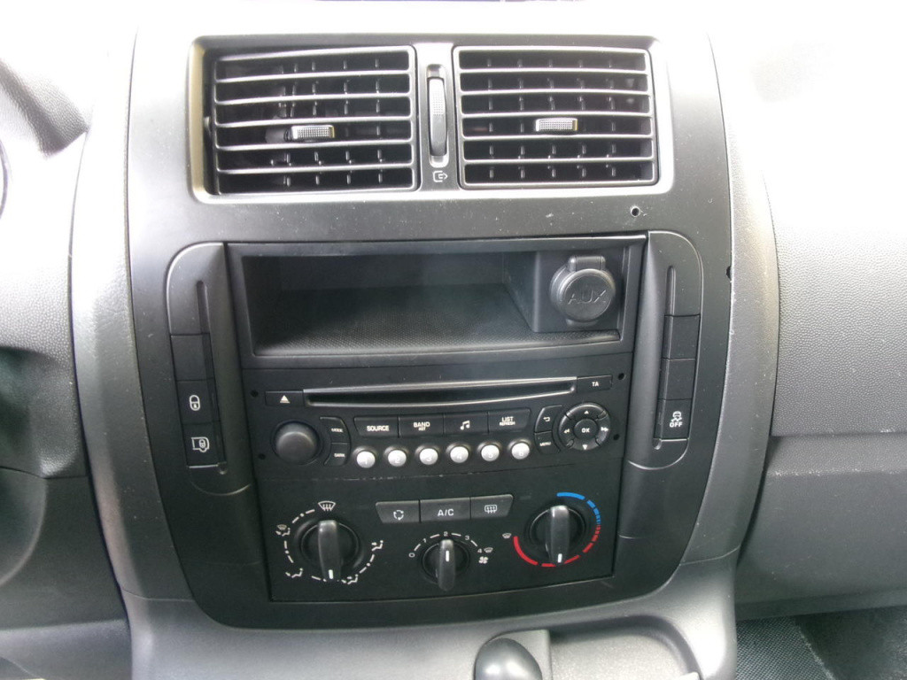 Citroen Jumpy 1.6 hdi l1/h1 airco, cr.control, side-bars