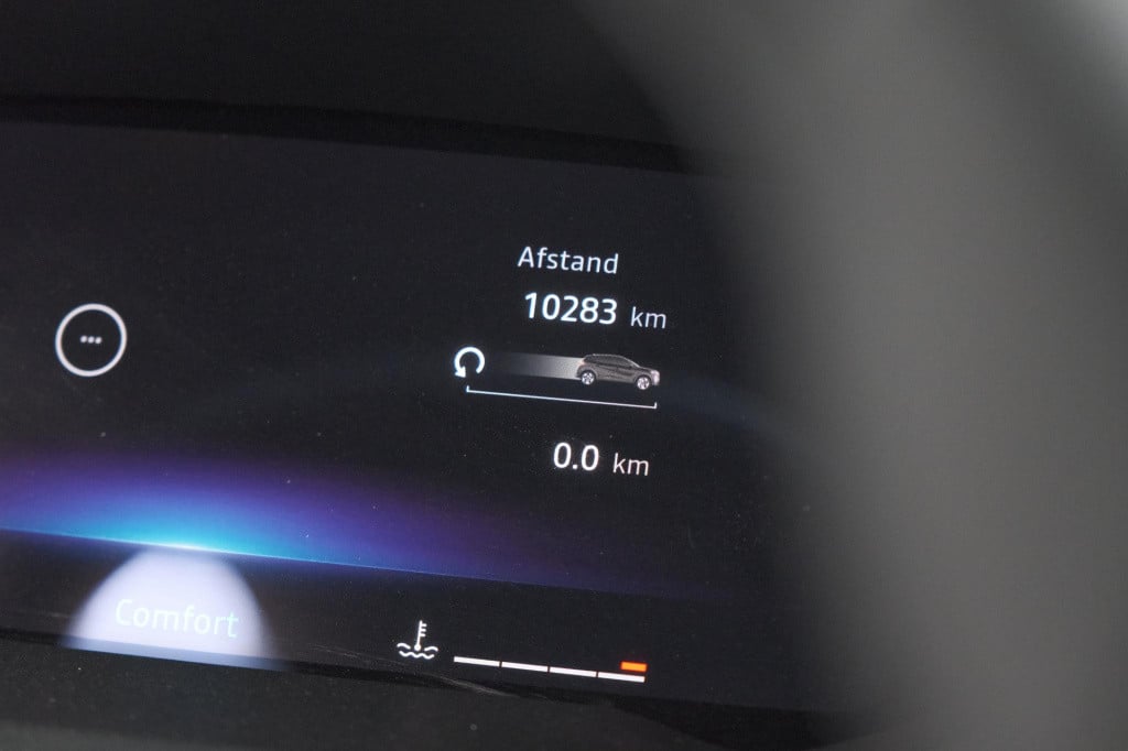 Renault Captur tce 90 techno | camera | navigatie | apple carplay | pack fu